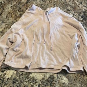 Barely worn H&M cropped hooded shirt